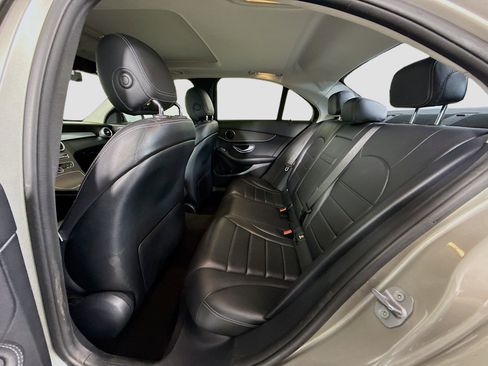 Used 2020 Mercedes-Benz C 300 Sedan image 25