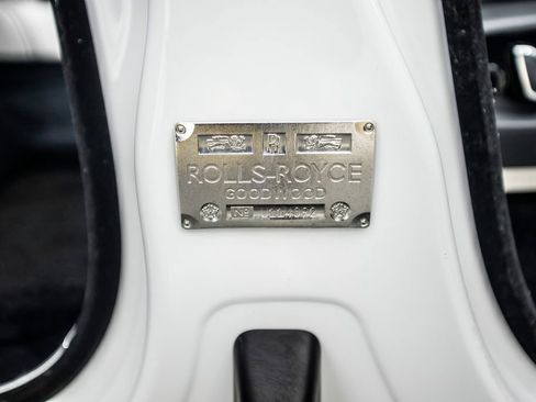 Used 2019 Rolls-Royce Cullinan AWD/4WD image 34
