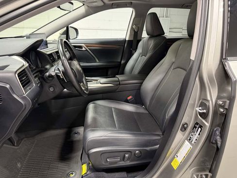 Used 2021 Lexus RX 350L Premium w/ Premium Package image 15