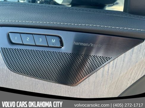 Certified 2024 Volvo XC90 B6 Ultimate AWD/4WD image 14