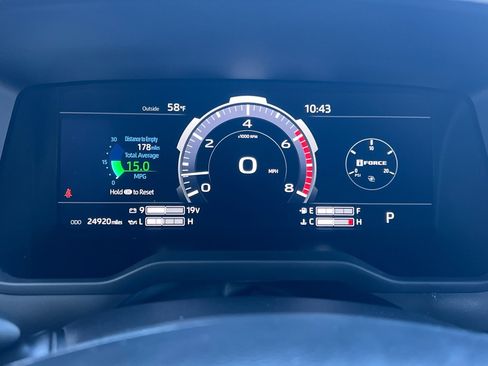 Used 2024 Toyota Tundra Platinum image 23