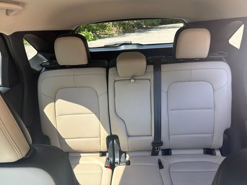 Used 2020 Ford Escape SEL AWD/4WD image 36