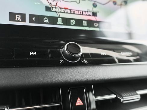 New 2026 Mitsubishi Outlander LE FWD image 28