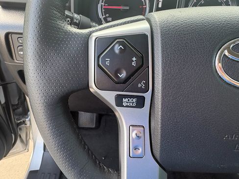 Used 2023 Toyota 4Runner Limited AWD/4WD image 14