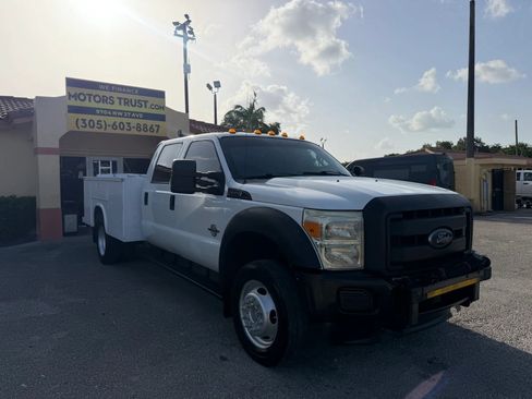 Used 2015 Ford F550 4x4 Crew Cab Super Duty image 7