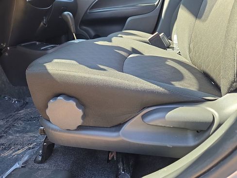 Used 2024 Mitsubishi Mirage ES image 23