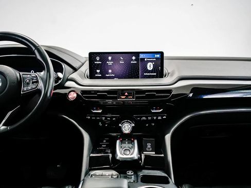 Used 2024 Acura MDX FWD w/ Technology Package image 12
