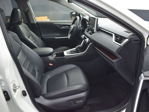 Used 2022 Toyota RAV4 Limited w/ Limited Grade Weather Package image 10