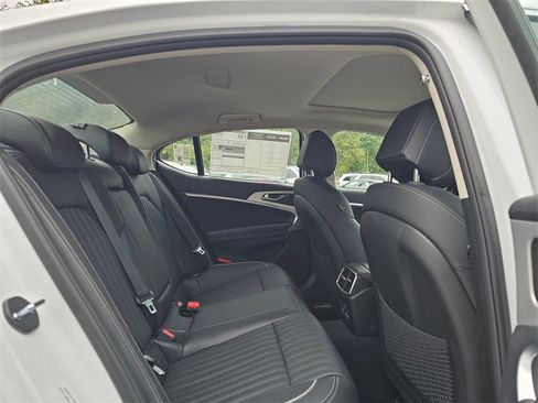 New 2026 Genesis G70 2.5T Prestige image 13