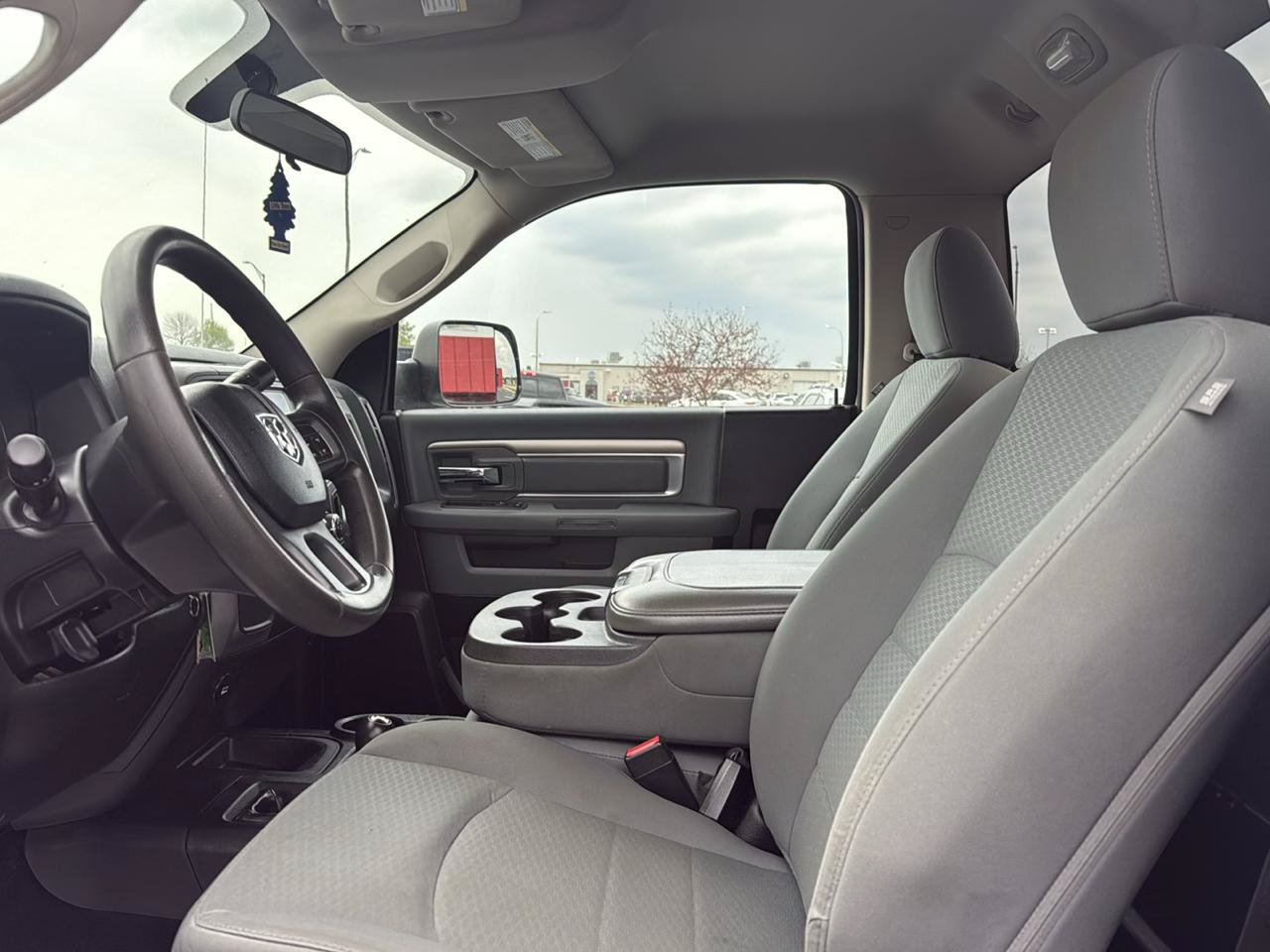 Used 2014 RAM 3500 Tradesman w/ Chrome Appearance Group AWD/4WD image 10