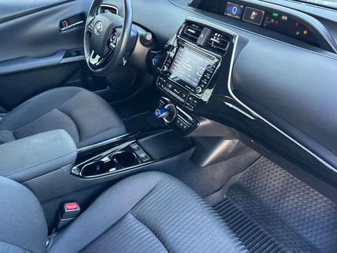 Certified 2021 Toyota Prius Prime LE FWD image 15