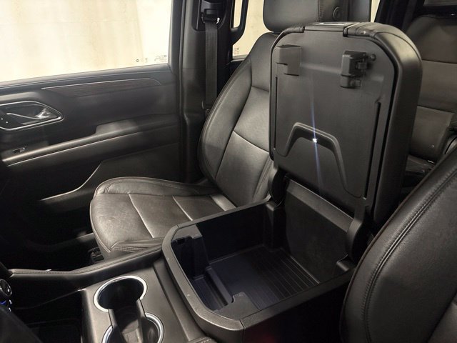 Used 2023 Chevrolet Suburban High Country w/ Advanced Technology Package AWD/4WD image 31