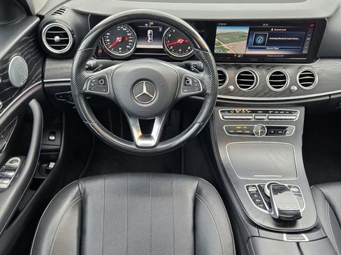 Used 2018 Mercedes-Benz E 300 image 13