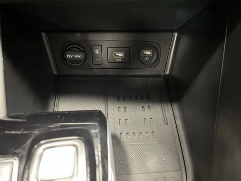 Used 2023 Hyundai Sonata Limited w/ Cargo Package image 24