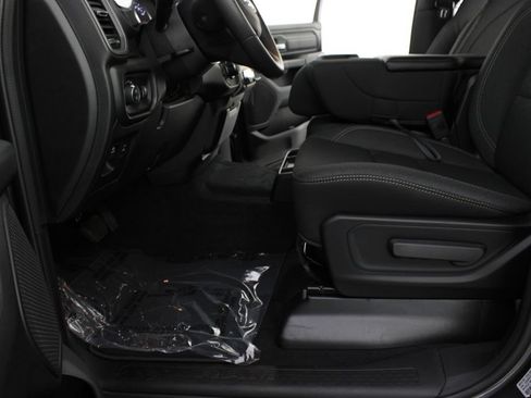 New 2026 RAM 1500 Express AWD/4WD image 15