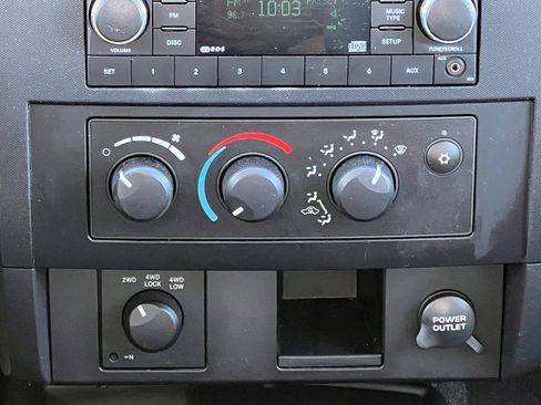Used 2008 Dodge Dakota SXT AWD/4WD image 22