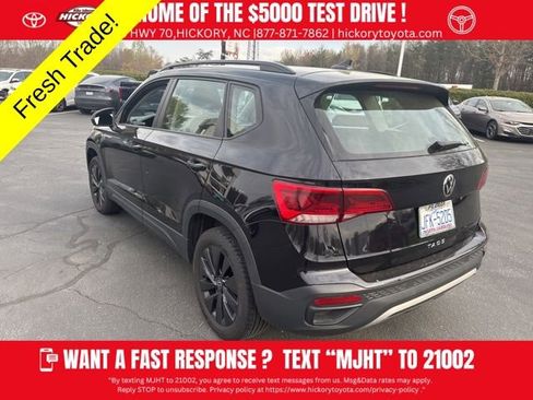 Used 2022 Volkswagen Taos S w/ IQ Drive S Package image 6