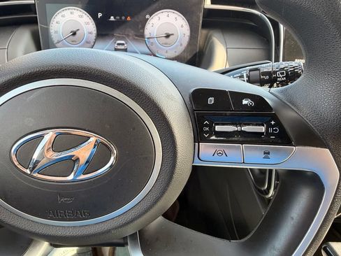 Used 2024 Hyundai Tucson SEL FWD image 19