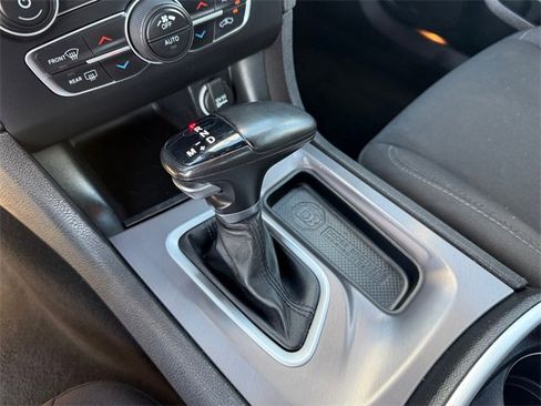 Used 2022 Dodge Charger GT image 15