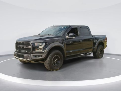 Used 2017 Ford F150 Raptor w/ Equipment Group 802A Luxury AWD/4WD image 1