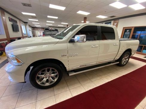 Used 2017 RAM 1500 Limited image 2