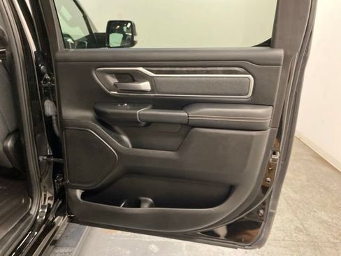 Used 2019 RAM 1500 Big Horn AWD/4WD image 26