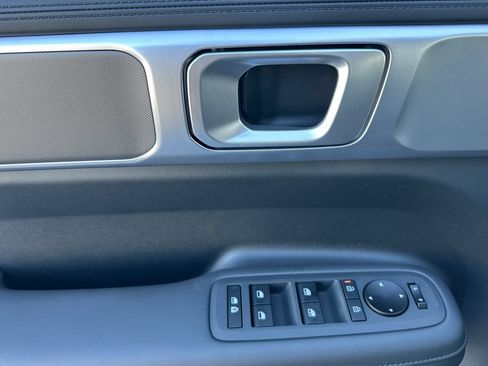 New 2026 Hyundai Santa Fe XRT AWD/4WD image 11
