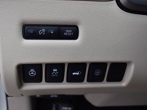 Used 2019 Nissan Murano SL w/ SL Technology Package FWD image 46