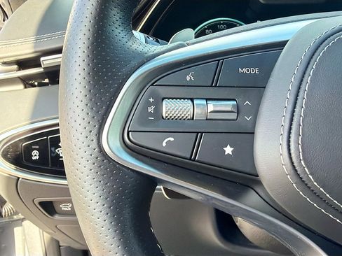 Used 2024 Genesis GV70 2.5T w/ Sport Prestige Package image 38