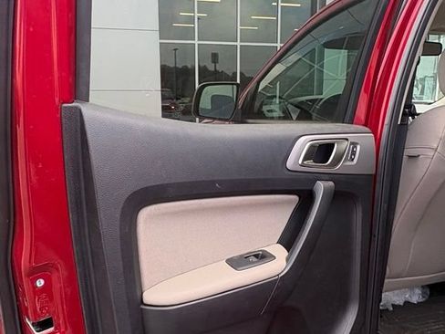Used 2020 Ford Ranger XLT w/ Equipment Group 301A Mid AWD/4WD image 13