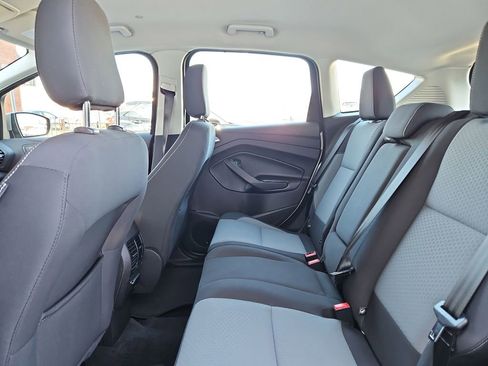 Used 2018 Ford C-MAX SE image 23