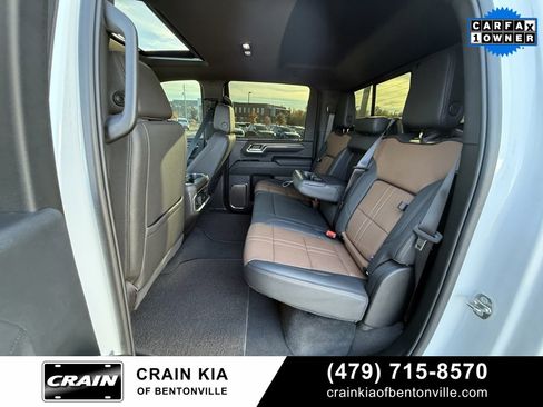 Used 2024 Chevrolet Silverado 3500 High Country w/ Technology Package image 28