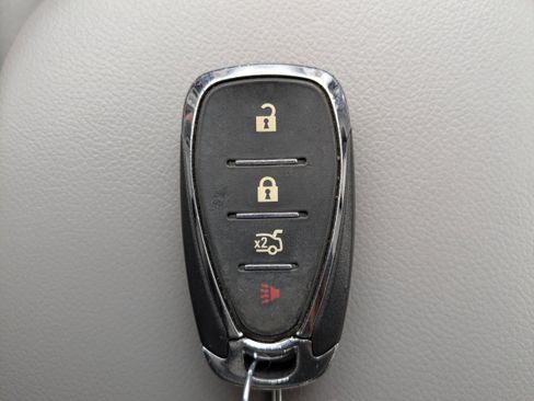 Used 2018 Chevrolet Malibu LS image 28