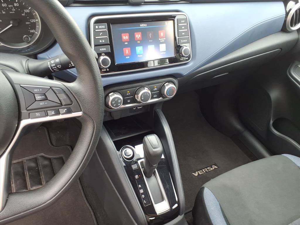 Used 2024 Nissan Versa SV FWD image 30