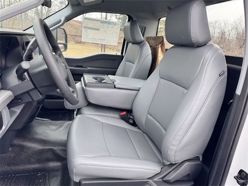 New 2025 Ford F350 XL w/ XL Chrome Package image 13