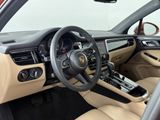 Used 2025 Porsche Macan image 4