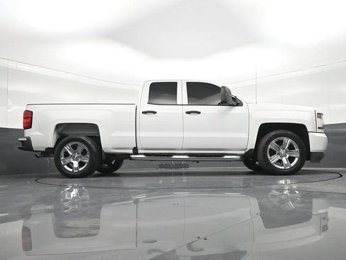 Used 2016 Chevrolet Silverado 1500 Custom w/ Custom Convenience Package RWD image 33