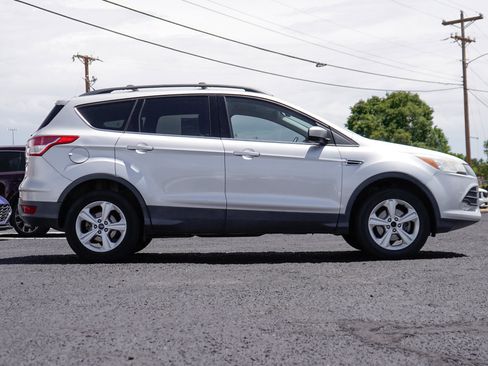 Used 2016 Ford Escape SE w/ Equipment Group 201A FWD image 16