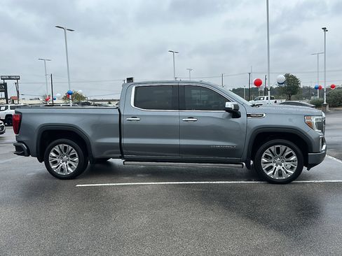 Used 2021 GMC Sierra 1500 Denali w/ Denali Ultimate Package image 9