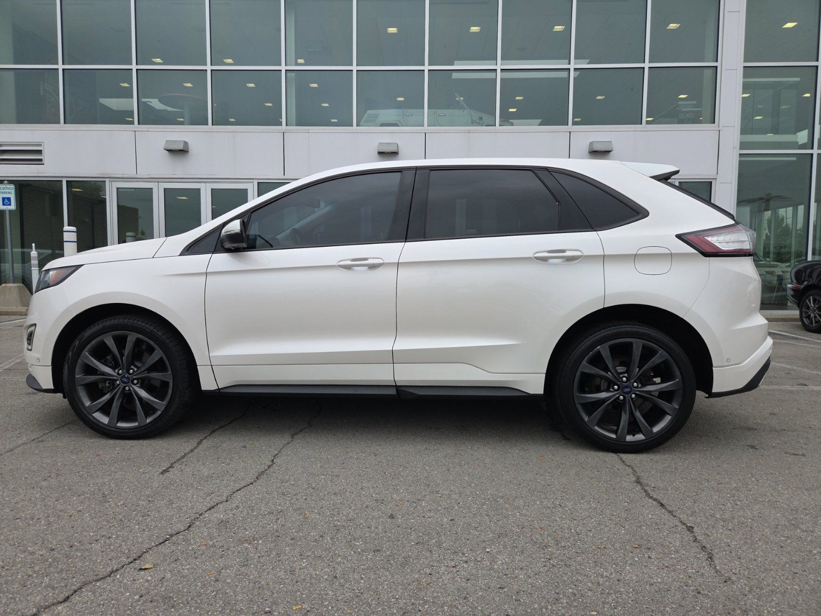 Used 2017 Ford Edge Sport w/ Equipment Group 401A AWD/4WD image 13