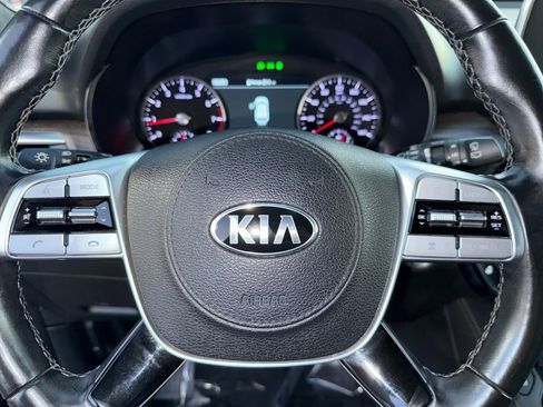 Certified 2021 Kia Telluride SX w/ SX Prestige Package image 22