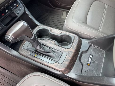 Used 2021 GMC Canyon Denali AWD/4WD image 22