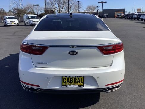 Used 2019 Kia Cadenza Technology image 28