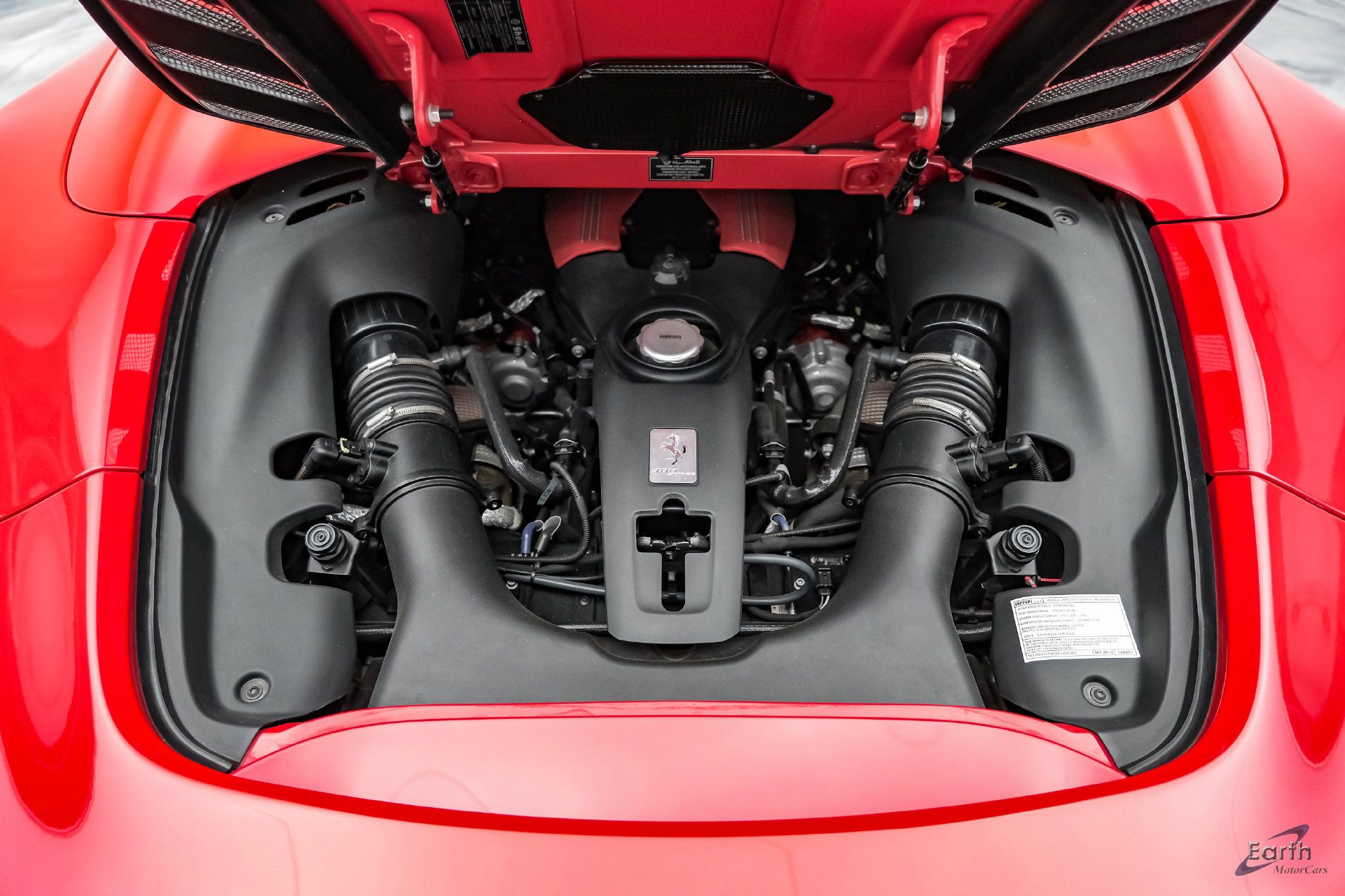 Used 2018 Ferrari 488 Spider RWD image 4