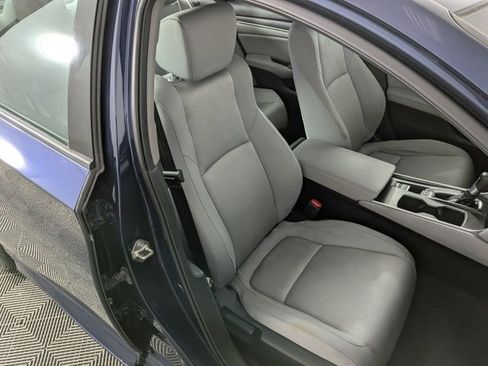 Used 2018 Honda Accord LX image 28