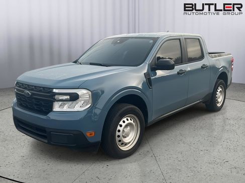 Used 2023 Ford Maverick XL image 1