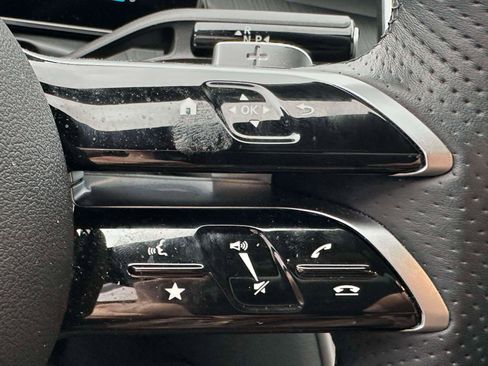 Used 2025 Mercedes-Benz C 300 4MATIC Sedan image 20