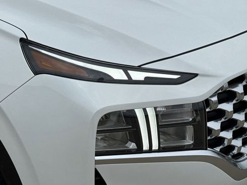 Certified 2023 Hyundai Santa Fe SEL w/ Premium Package image 4