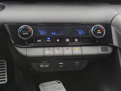 New 2026 Hyundai Elantra Sport w/ Cargo Package FWD image 17