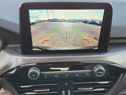 Used 2024 Ford Escape Active image 17